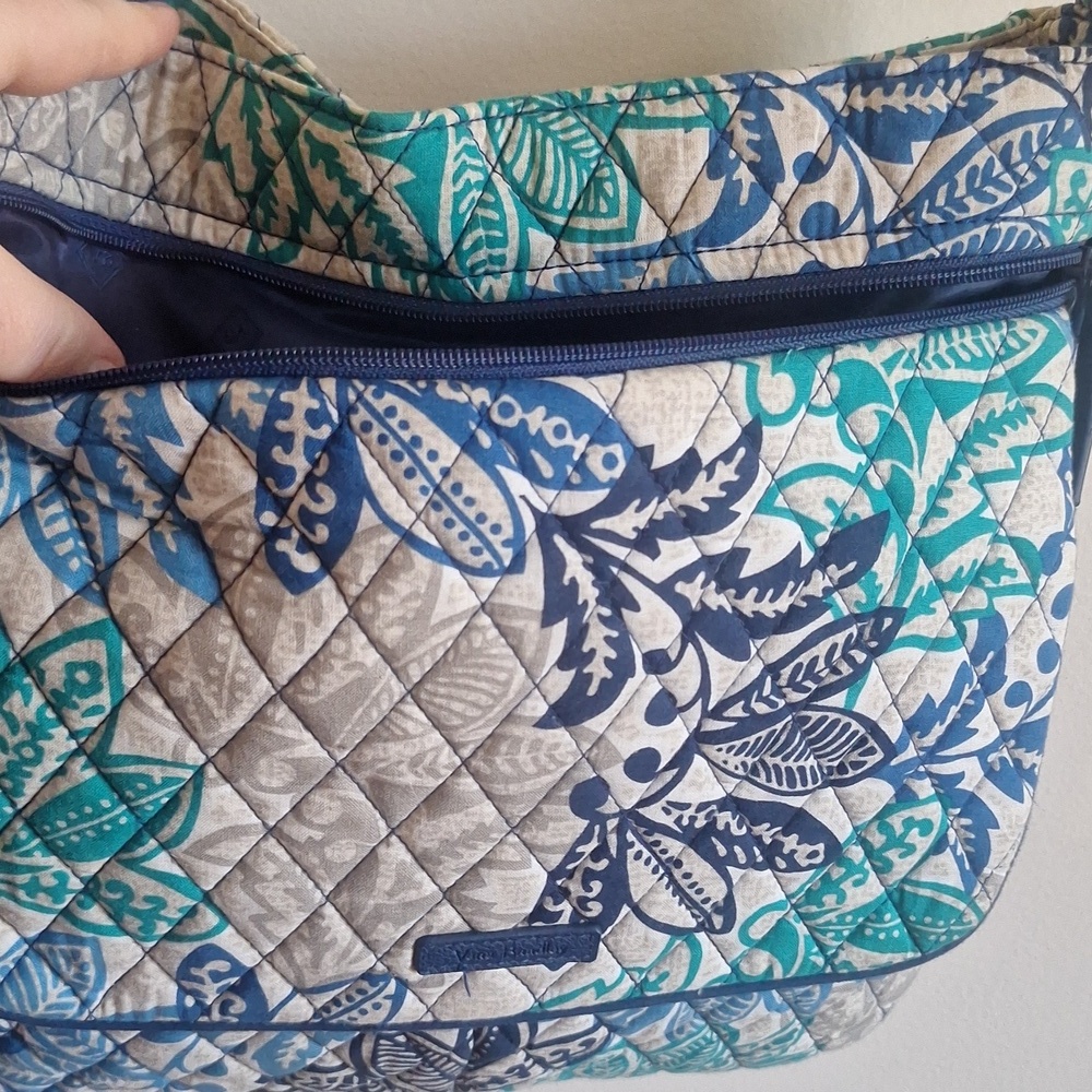 Vera Bradley Santiago Laptop Messenger Bag - Retired Pattern - Picture 5 of 8